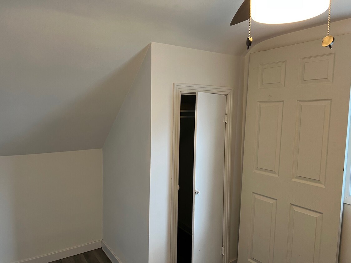 Primary Photo - N 6th St Duplex
