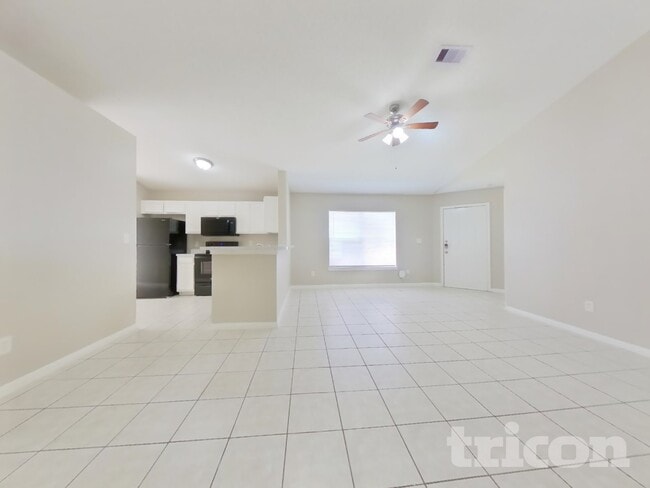 Foto del edificio - 3215 Kelling St