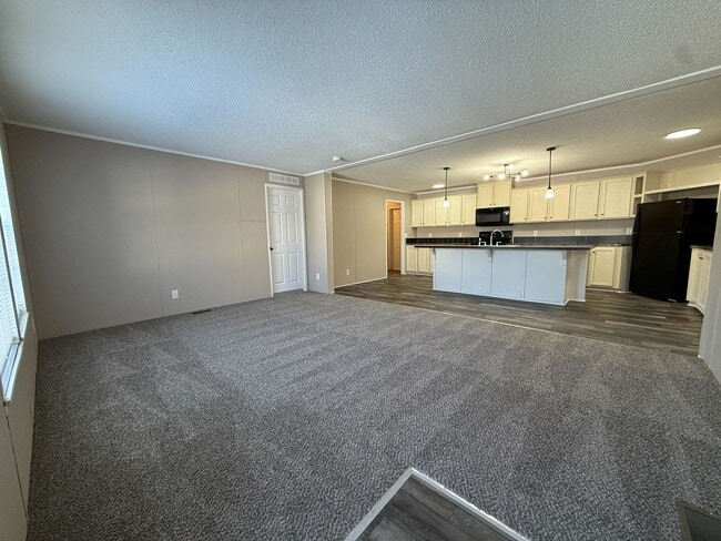 Building Photo - 12457 St Michel Ave