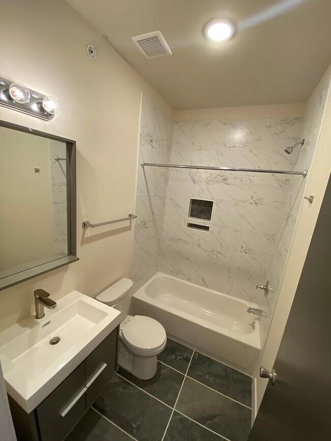 Foto del edificio - 918 N 48th St