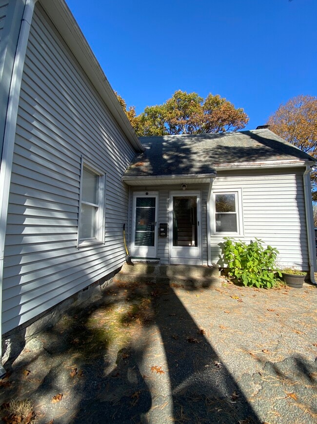 Building Photo - 314 Webster St