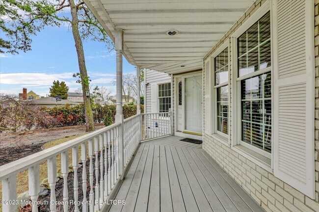 Foto del edificio - 185 Bay Harbor Blvd