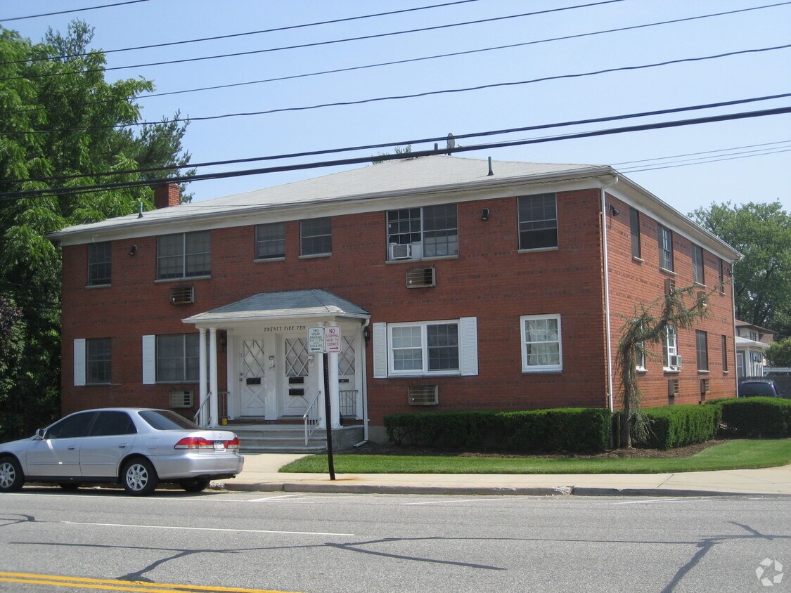 Foto principal - 2510 N Jerusalem Ave
