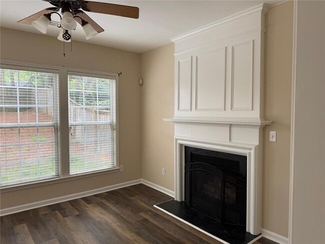 Foto del edificio - 340 Wittenridge Ct