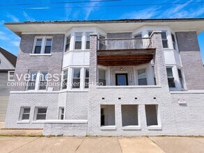 Building Photo - 9429 Brush St