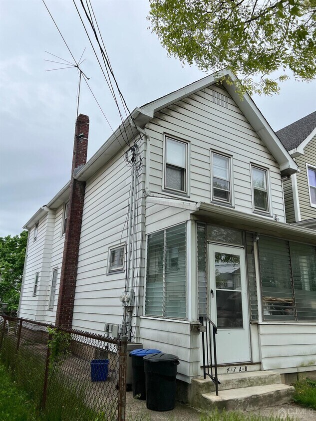 417 John St, South Amboy, NJ 08879 Room for Rent in South Amboy, NJ