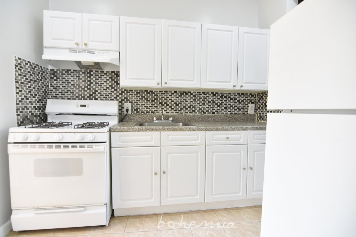 Primary Photo - 219 W 145th St