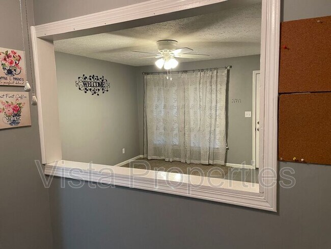 Building Photo - 6804 Lake Elkhorn Ct
