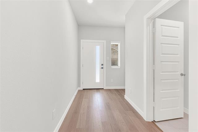 Foto del edificio - 508 Towerglen Dr