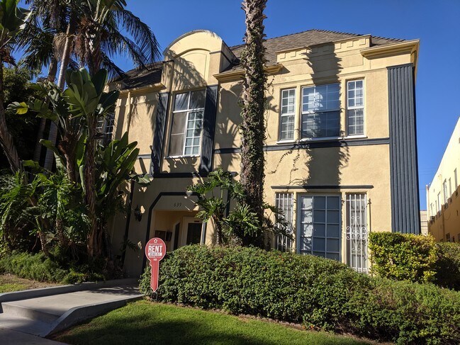 Foto del edificio - 639 S Cochran Ave