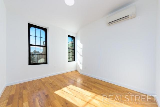 Foto del edificio - 4 bedroom in BROOKLYN NY 11221