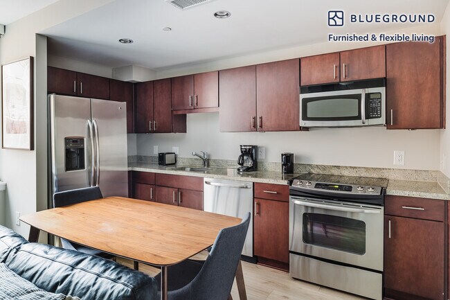 Foto del edificio - 2221 I St NW