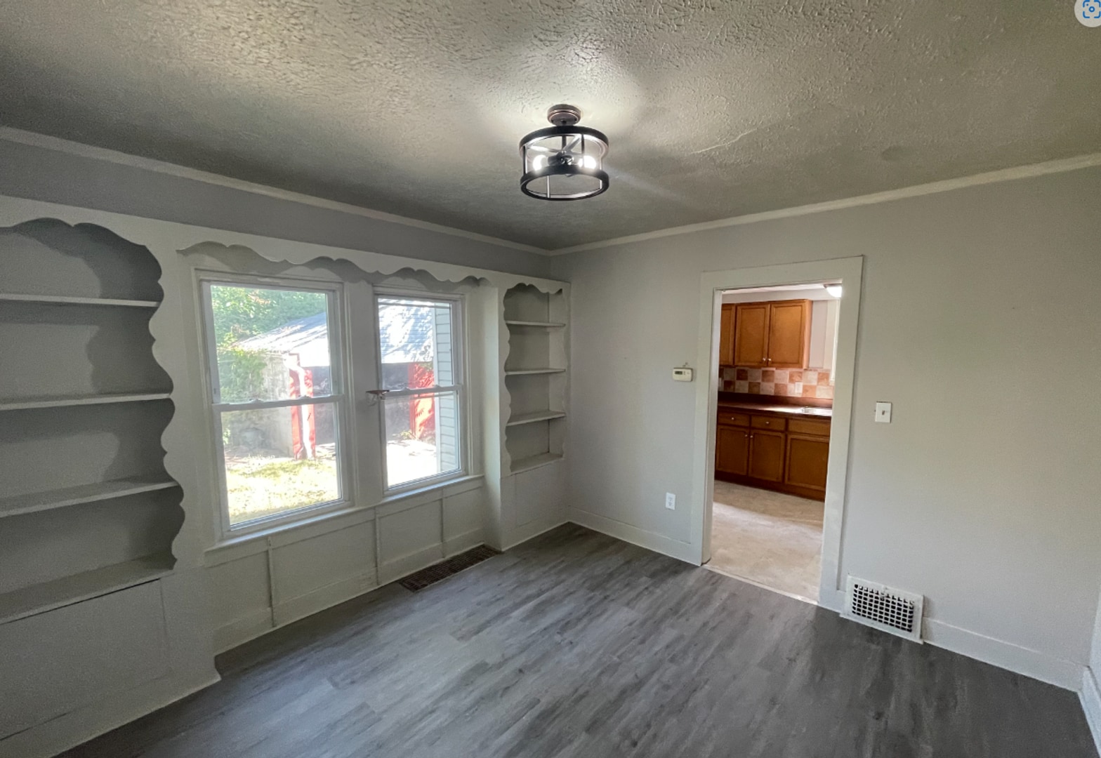 14005 Scioto Ave East Cleveland, OH 44112 – photo 3