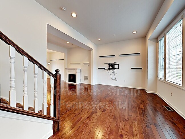 Building Photo - 214 Venango Trail