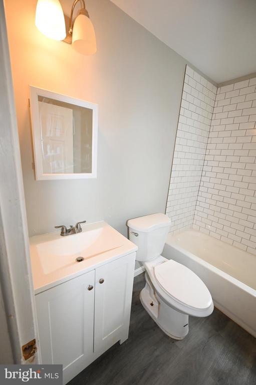 Foto del edificio - 2952 Sollers Point Rd