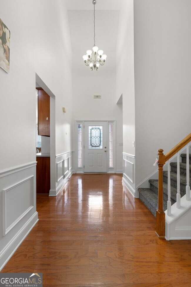 Foto del edificio - 125 Highgrove Pl