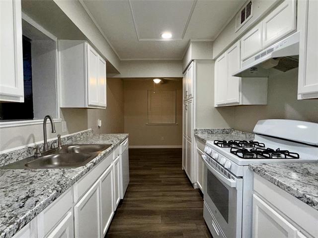 Building Photo - 3117 Centennial Dr