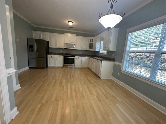 Building Photo - Great 4 BR, 3 BA home for rent in Evans, GA