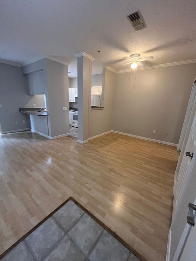 Downtown Studio Condo Unit for Rent Includes water! - Downtown Studio Condo Unit for Rent Includes water!