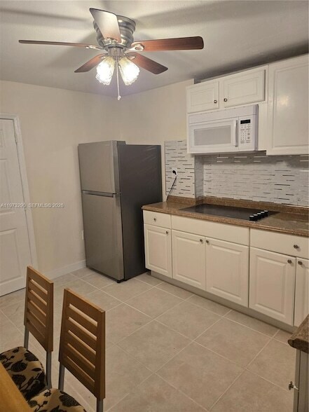 Foto del edificio - 5712 Hollywood Blvd