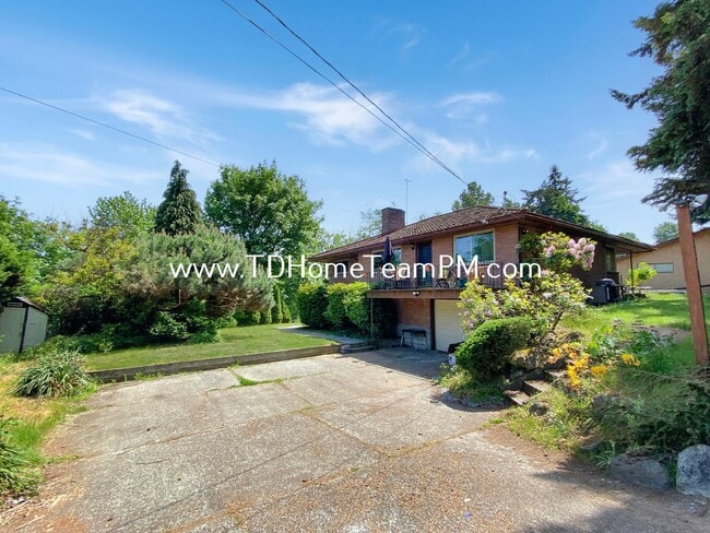 Foto del edificio - Charming 2-Bedroom Ground Floor Duplex wit...