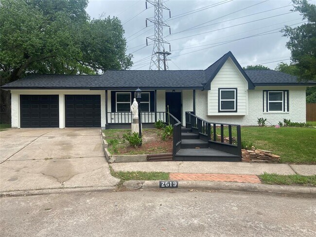 Building Photo - 2519 Peppermill Rd