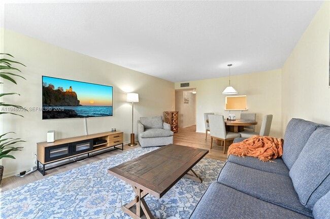 Building Photo - 3540 S Ocean Blvd