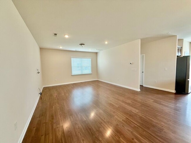 Building Photo - 4110 Catfish Wy.