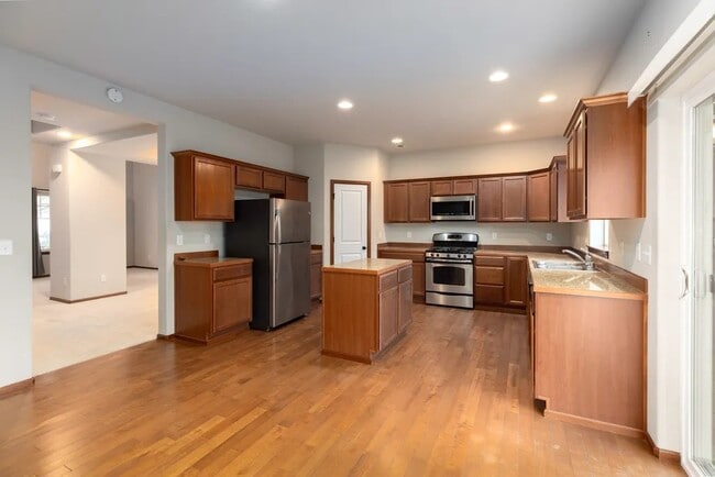 Foto del edificio - 14308 11th Pl W