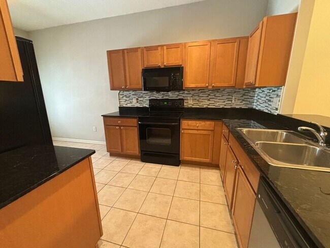Building Photo - 18106 Nassau Point Dr