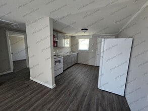 Building Photo - 2815 Howell Ct