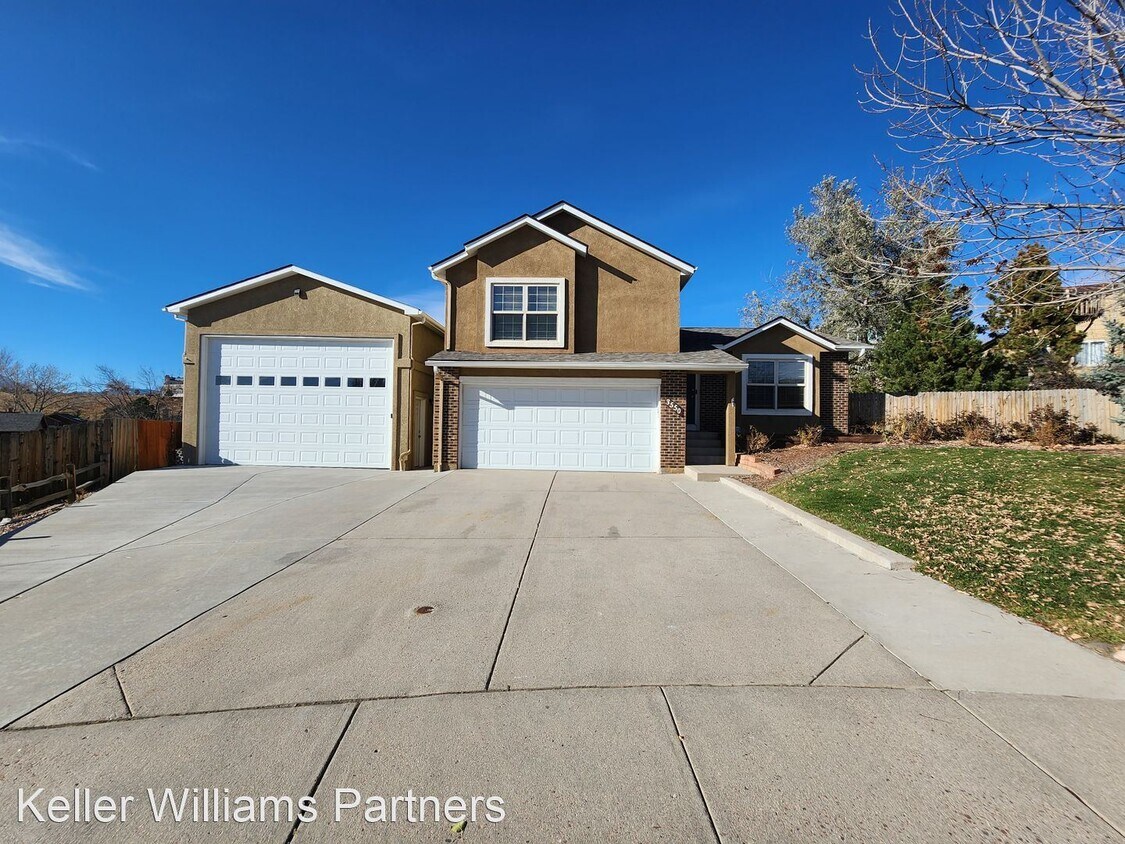 4 br, 3 bath House 3550 Sedgewood Way House Rental in Colorado Springs, CO
