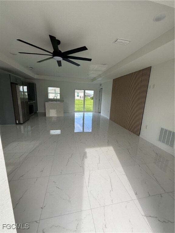 Foto del edificio - 418 Pinehurst Ave