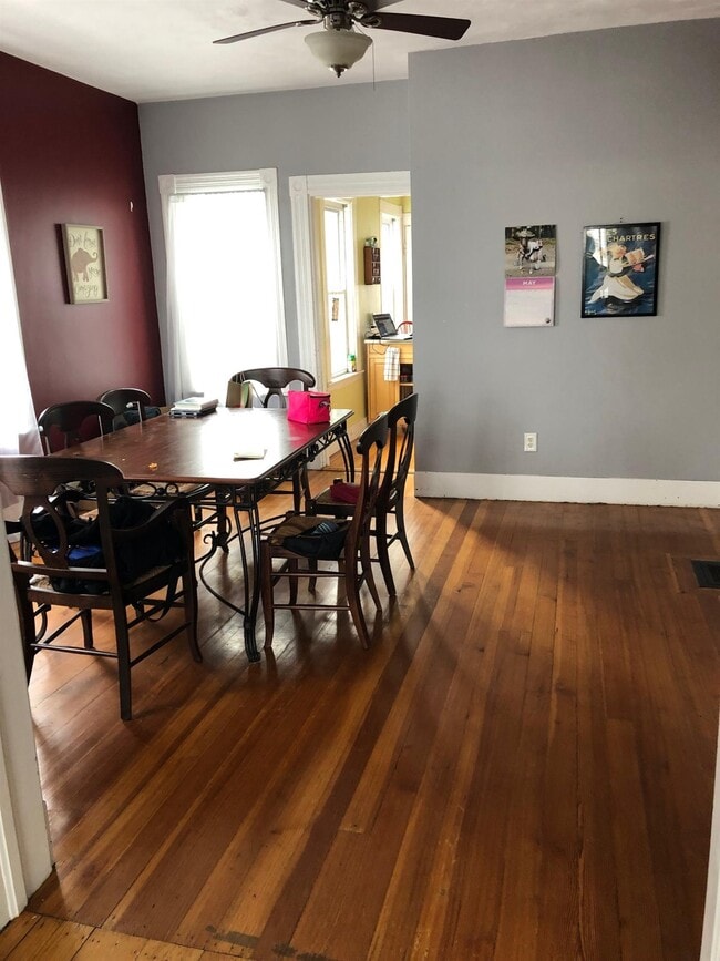 Building Photo - 84 Hudson St