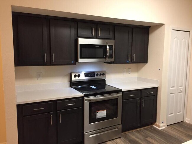 Foto del edificio - 2 bedroom in Jacksonville FL 32256