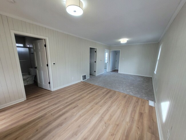 Foto del edificio - 2 Bedroom Rental Home with mudroom and spa...