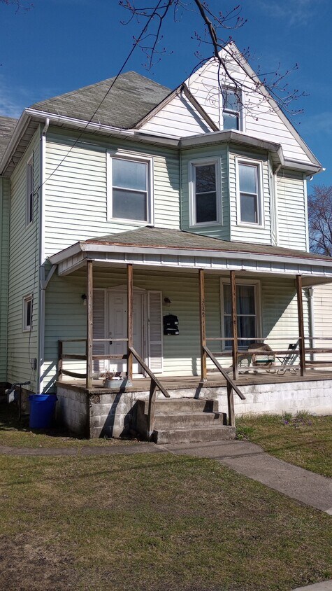 Foto principal - 229 Boyles Avenue, Unit 2