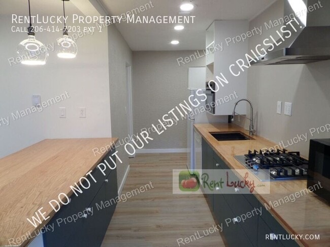 Foto del edificio - 2110 NE 85th St