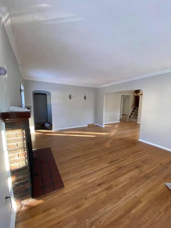 Foto del edificio - 527 W Laurel St