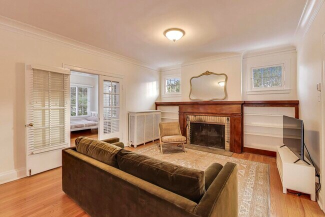 Foto del edificio - 1632 Wesley Ave