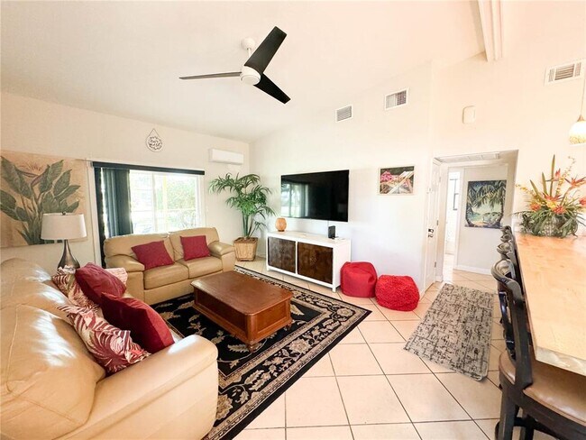 Foto del edificio - 5327 S Lockwood Ridge Rd