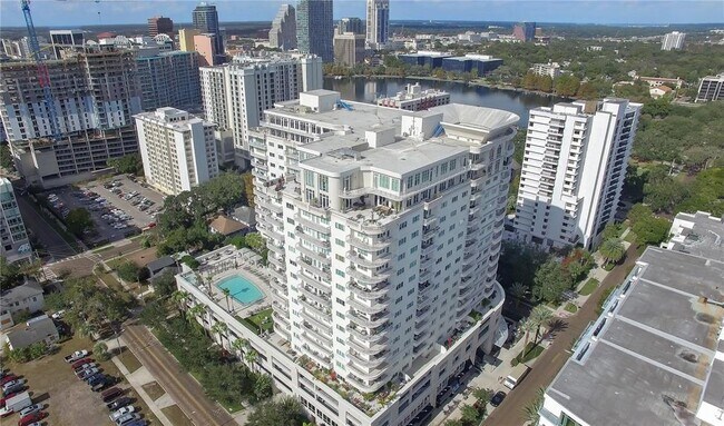 Building Photo - 100 S Eola Dr