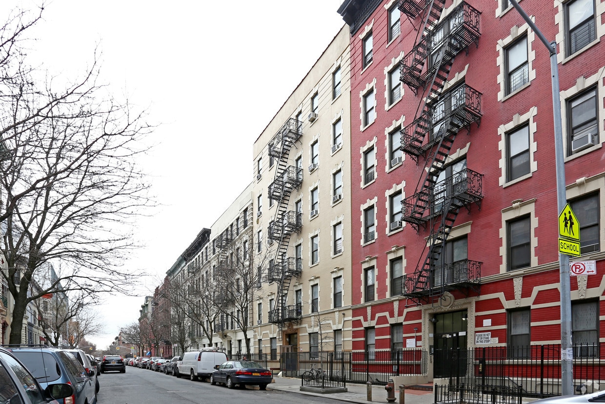 Primary Photo - 522 W 152nd St