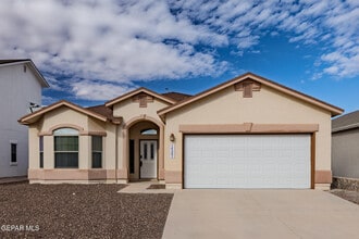 Building Photo - 14381 Alma Point