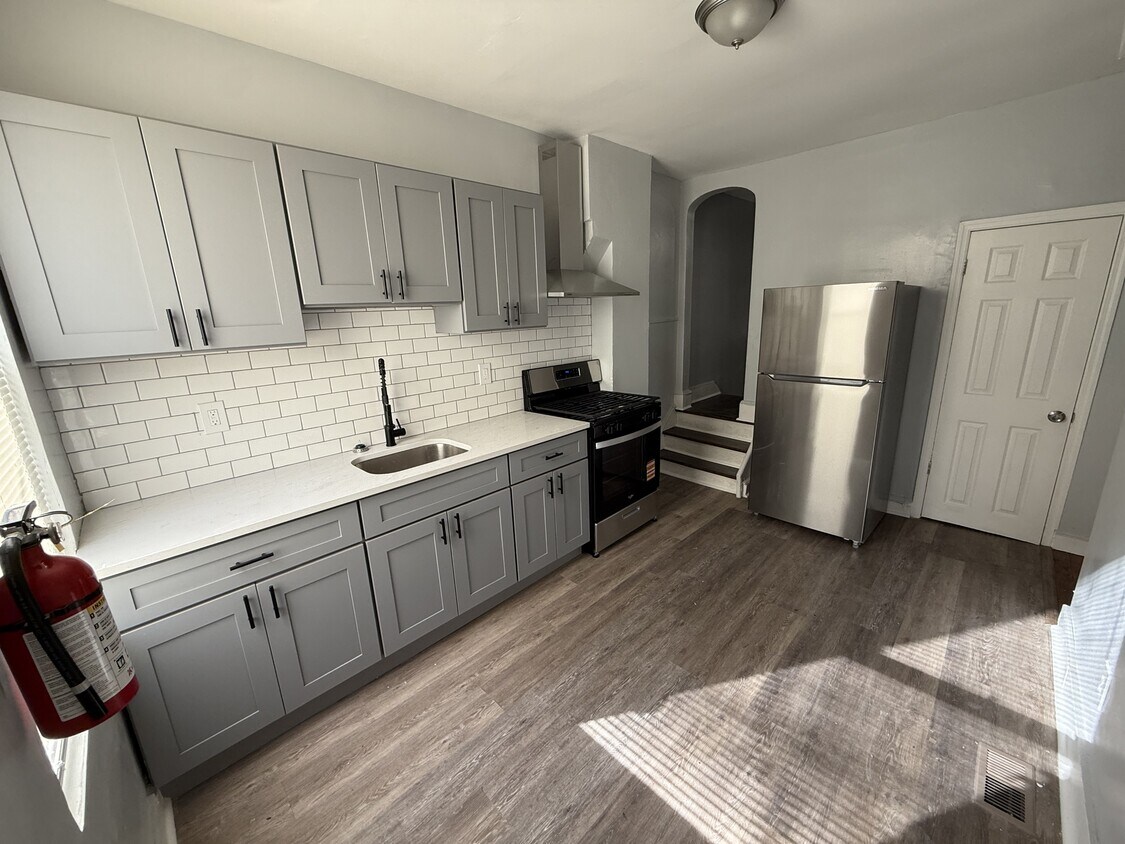 Foto principal - 1456 Kaighns Ave