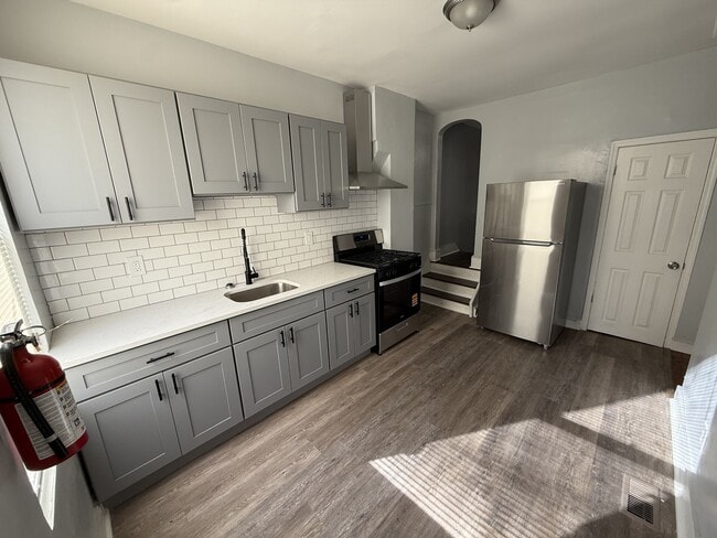 Photo - 1456 Kaighns Ave House