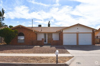 Building Photo - 11234 Red Hawk Ln