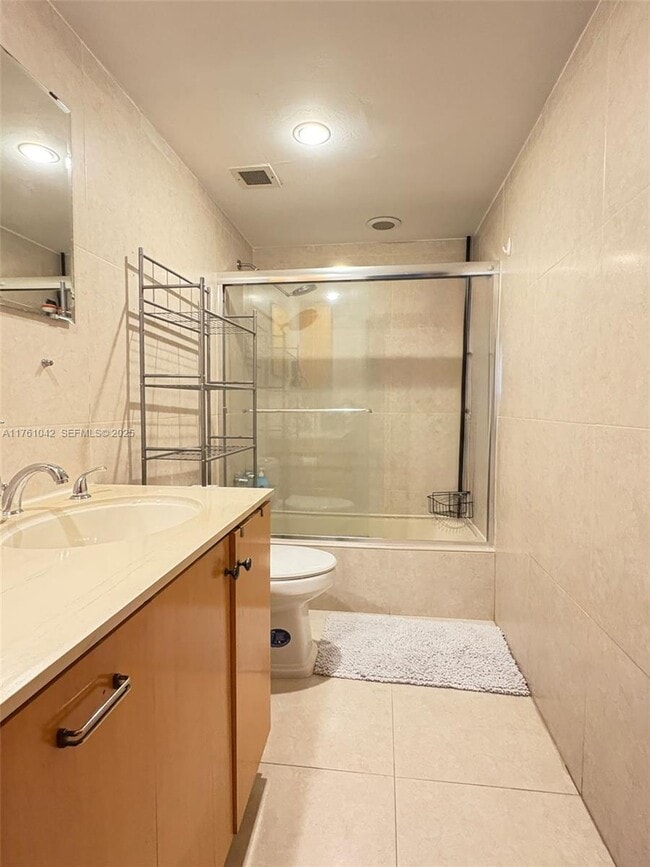 Building Photo - 1965 S Ocean Dr