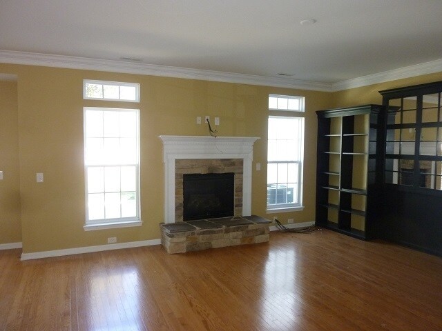 Foto del edificio - Exclusively Offered by Muse Realty, LLC
