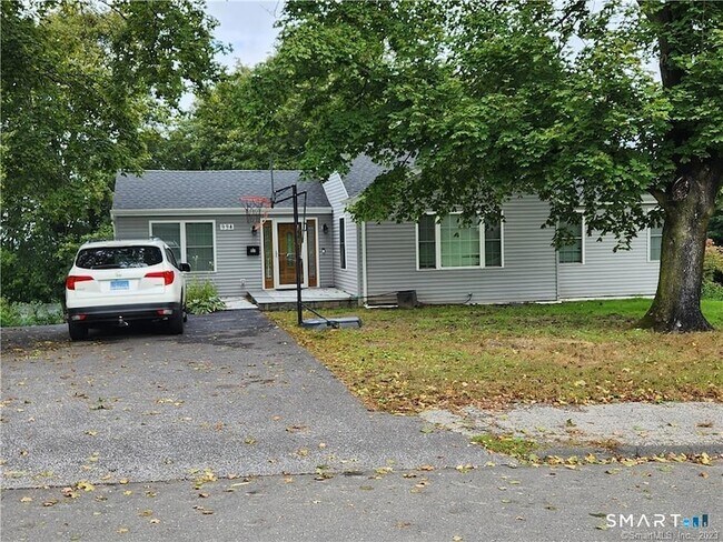 Foto del edificio - 994 Bunker Hill Ave